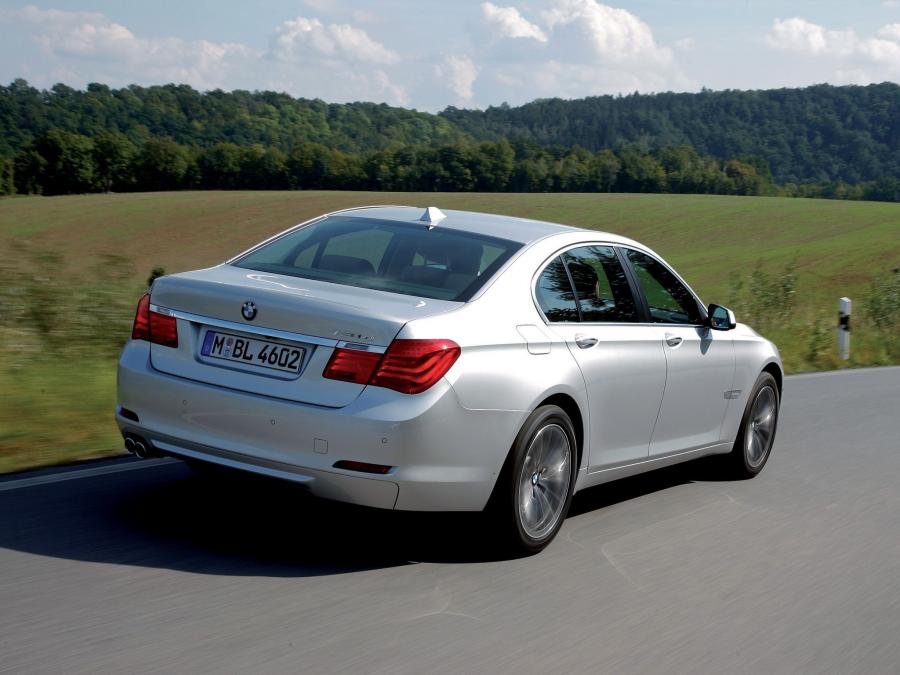  BMW 730d 2008 года  (фото 5 из 16)
